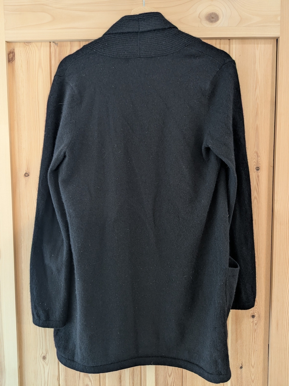 Lord + Taylor 100% Cashmere Black Open Front Cardigan - Picture 7 of 8